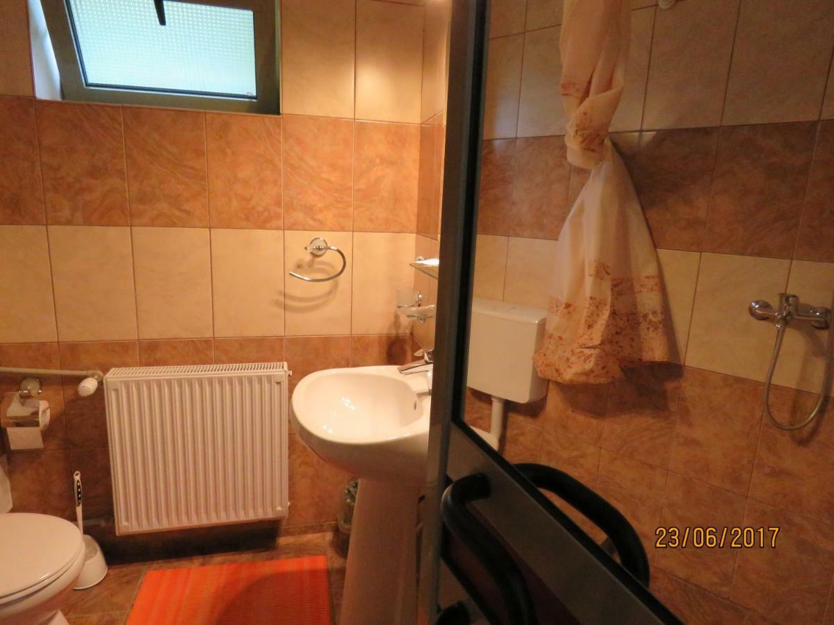Cazare Casa Sandra Băile Herculane Zewnętrze zdjęcie
